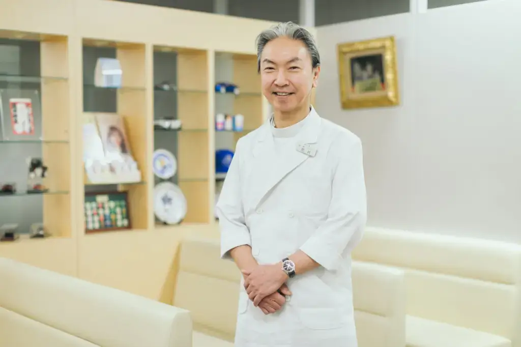 荒井宏幸先生のポートレート
